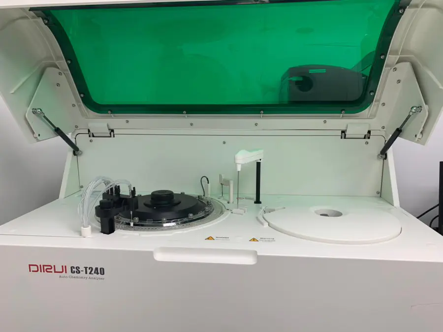 Dirui CS -T240 Auto Chemistry Analyzer