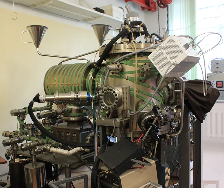 Установка для исследования молекулярно-лучевой эпитаксии