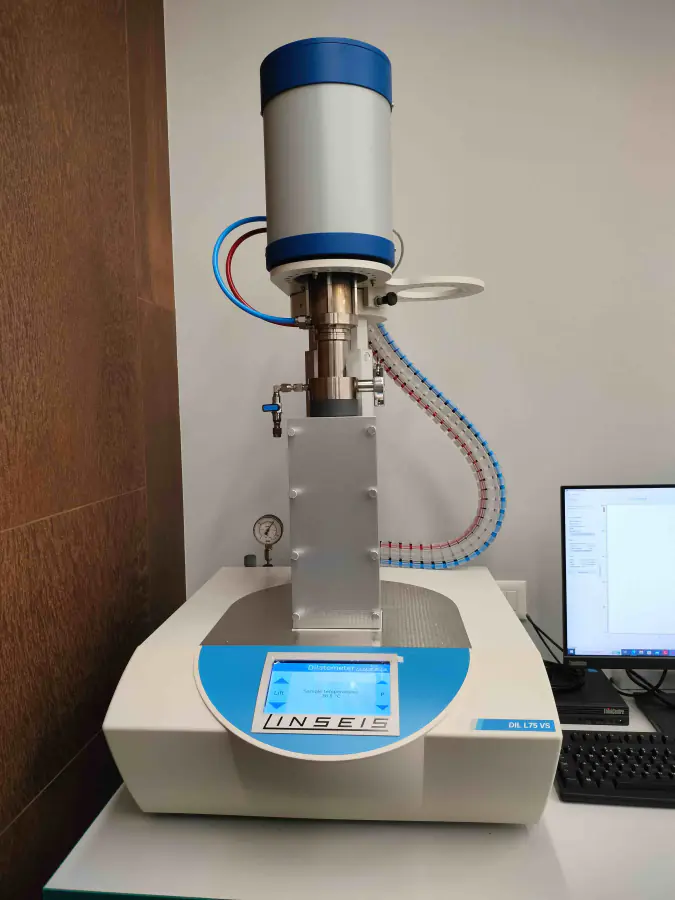 Высокотемпературный вертикальный дилатометр Linseis L75VS1750C