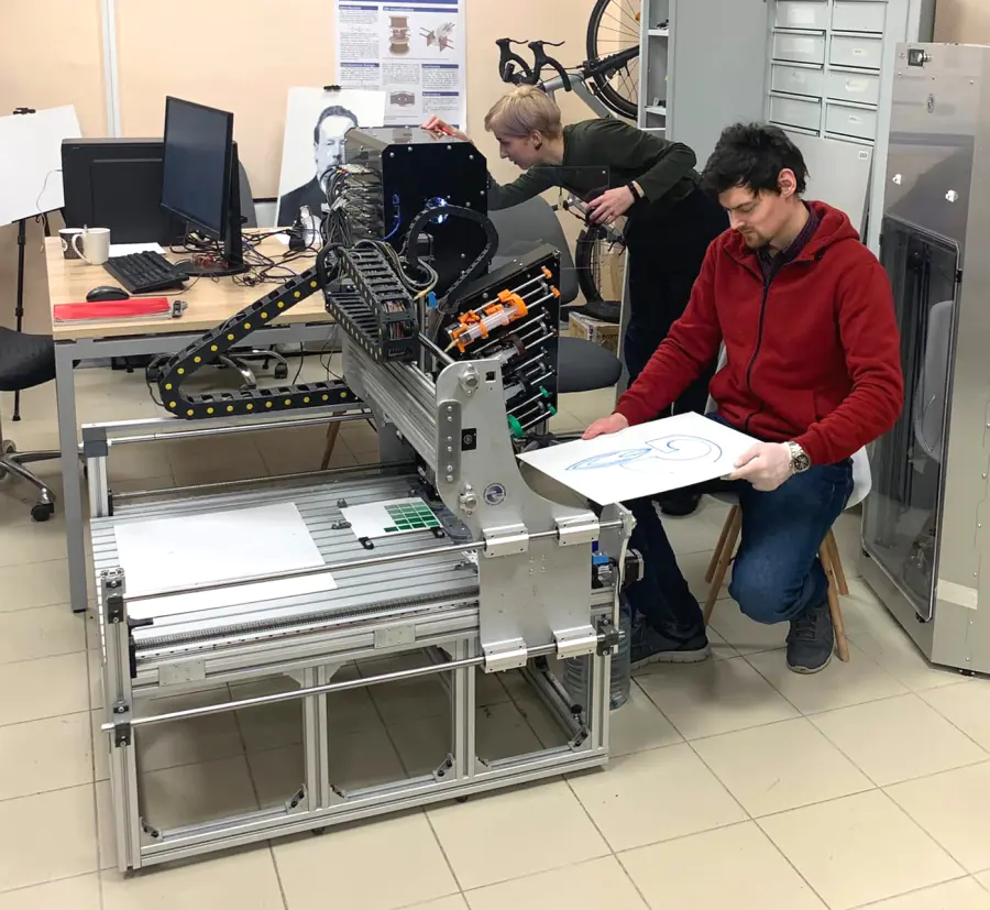 Advanced robotics and computer creativity lab