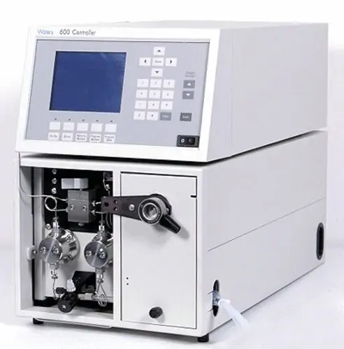 Хроматограф жидкостный высокого давления Waters-600Е